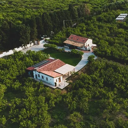 Il Limoneto Bed & Breakfast *